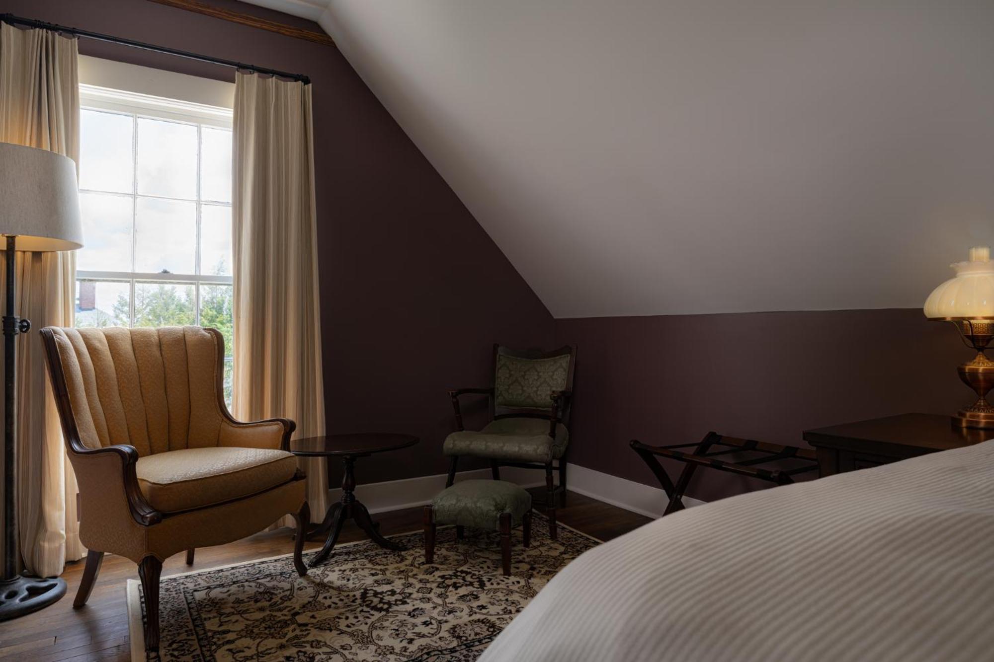 The Nuwray Hotel & Carriage House Burnsville Buitenkant foto