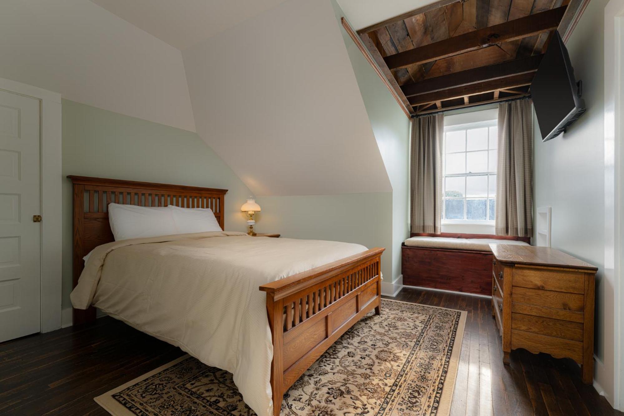The Nuwray Hotel & Carriage House Burnsville Buitenkant foto