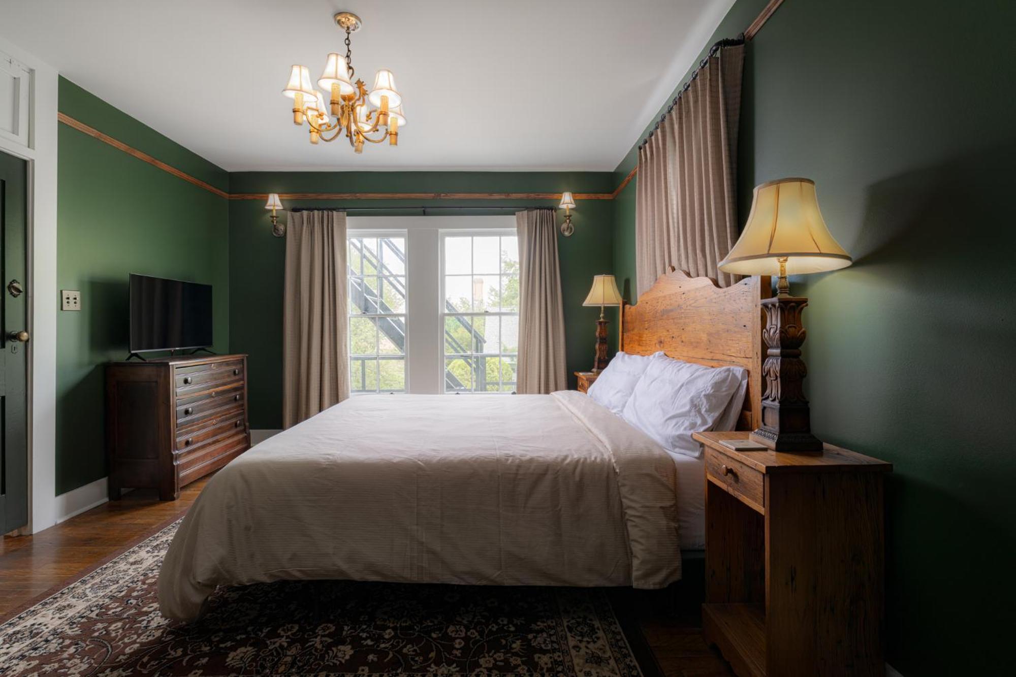 The Nuwray Hotel & Carriage House Burnsville Buitenkant foto