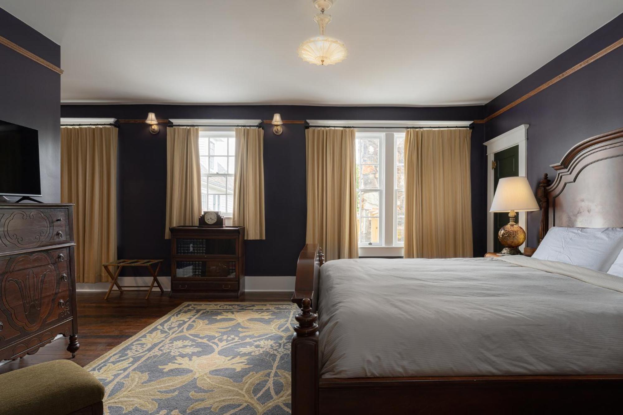 The Nuwray Hotel & Carriage House Burnsville Buitenkant foto